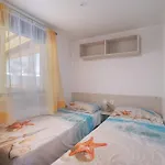 펜션 La Du Sud 또헤이으